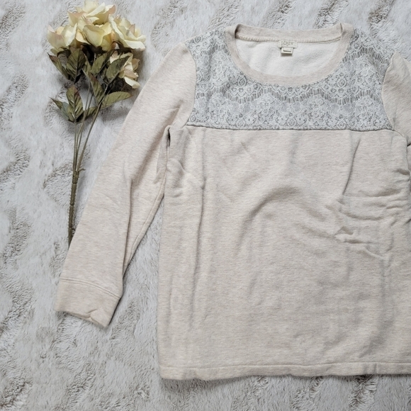 ✨️CL J Crew Cream Beige Fleece Lined Lace Detail Collar Sweater Top Size XS - Picture 4 of 10